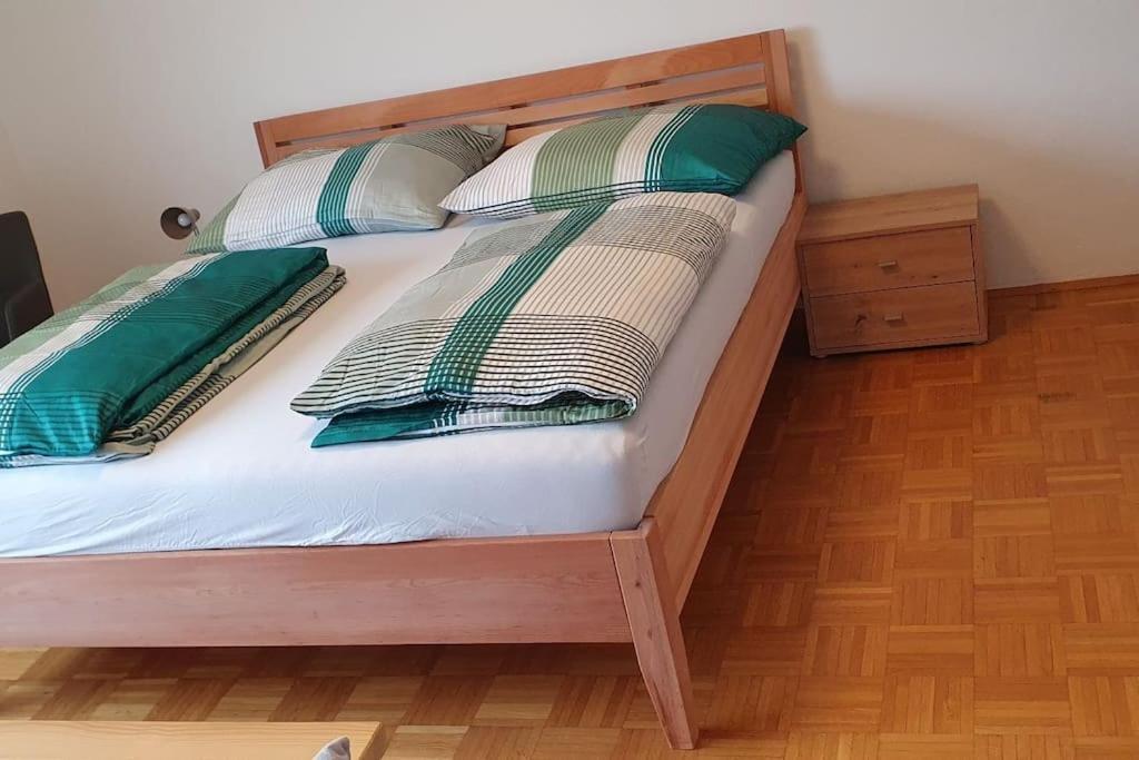 Wohnung In Грац Екстериор снимка