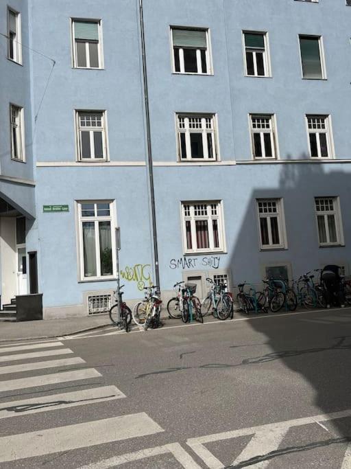 Wohnung In Грац Екстериор снимка